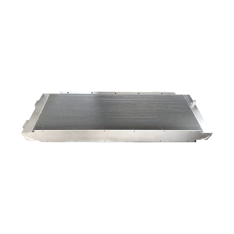 Visokoučinkovito hlađenje automobilskog pločastog radijatora